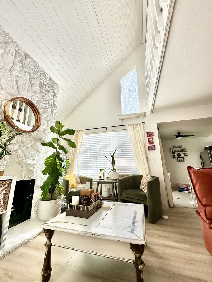 2461 South Xanadu Way #D - Photo 7 of 21