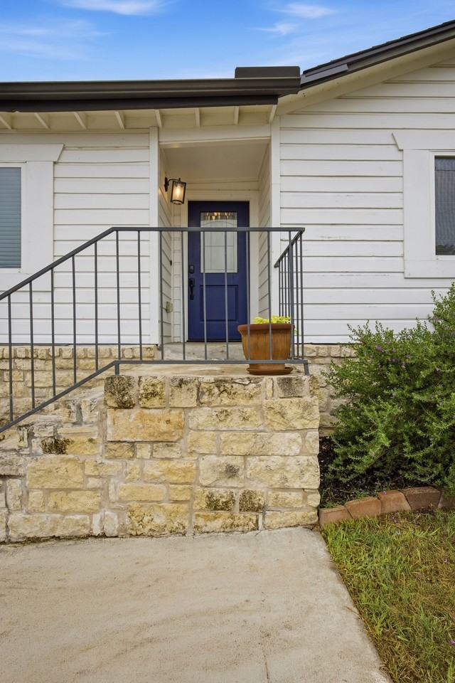 5116 Heflin LaneUnit #1 - Photo 5 of 35