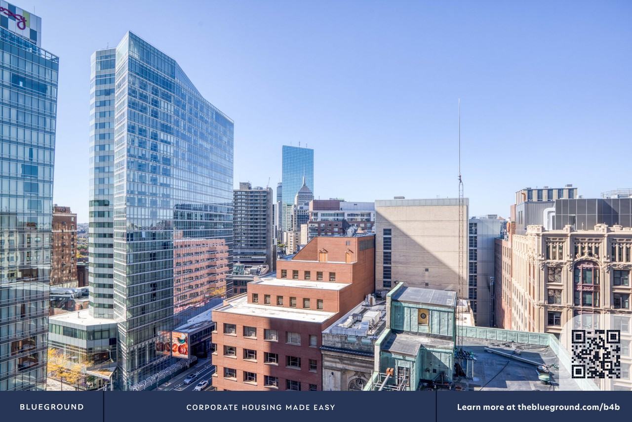 45 Stuart Street - Photo 6 of 44