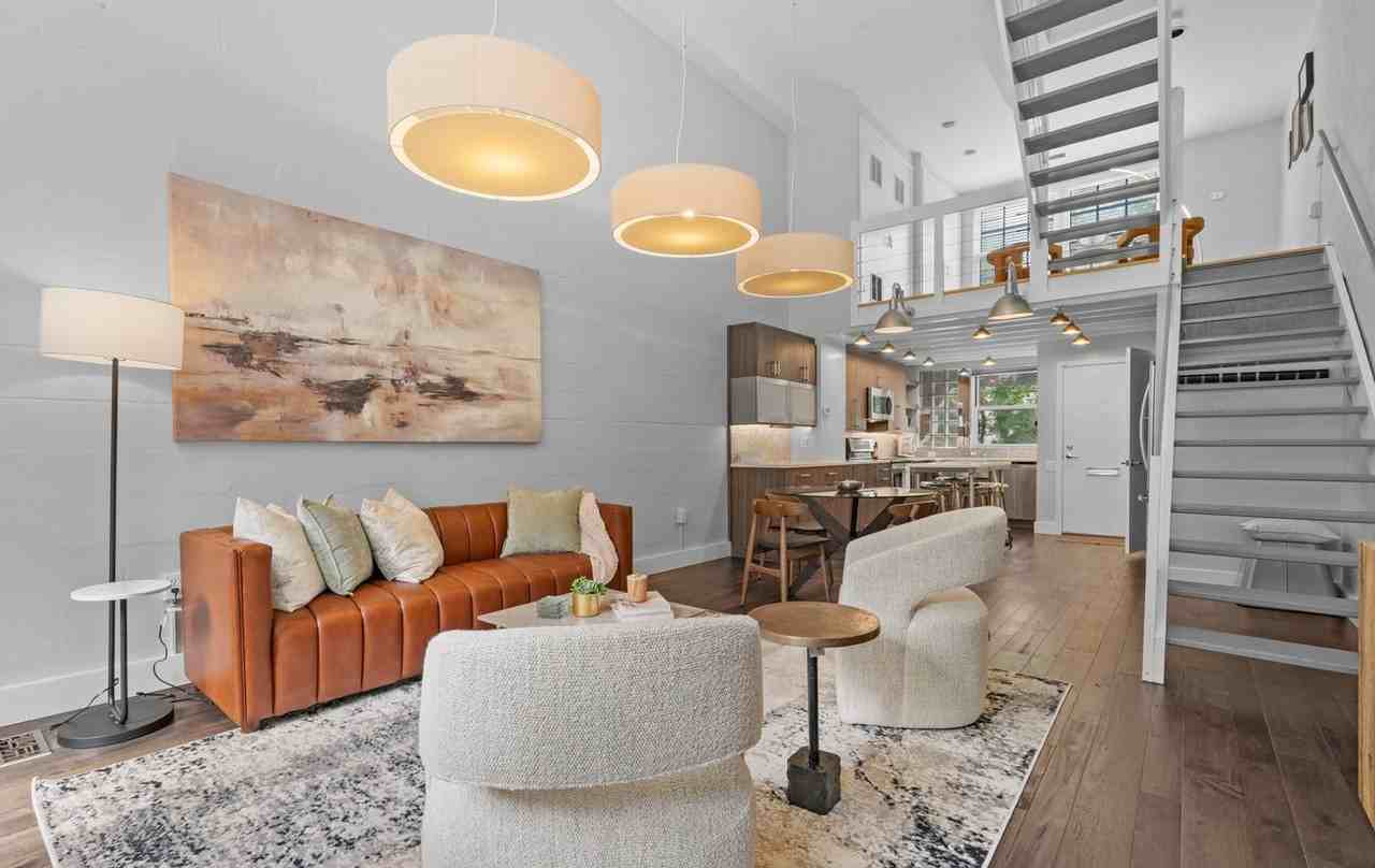 1416 Rhode Island Ave Nw #1587678P - Photo 3 of 28
