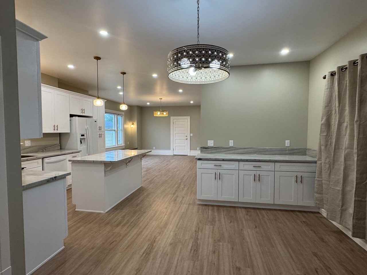 2146 C St - Photo 6 of 20