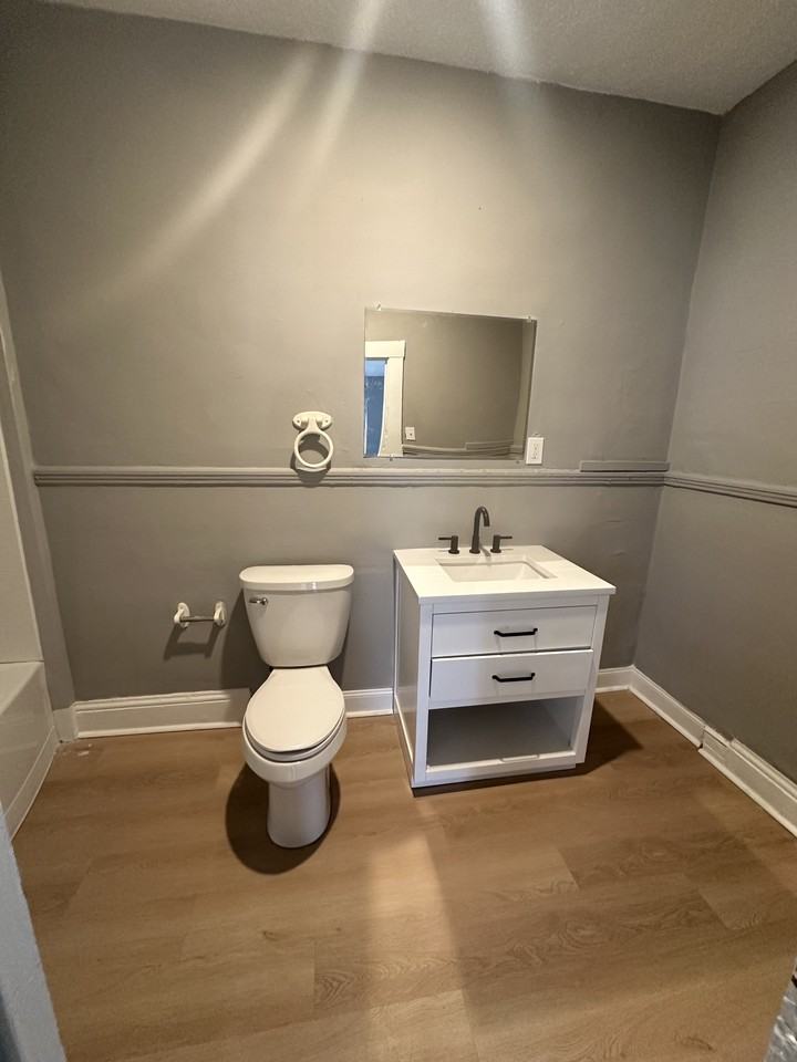 4520 Bush Ave #4 - Photo 2 of 19