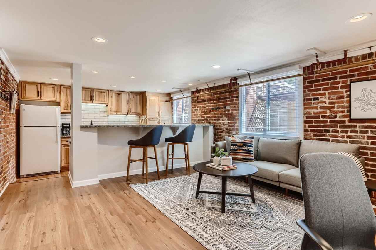 2805 East 16th Avenue - Photo 4 of 51