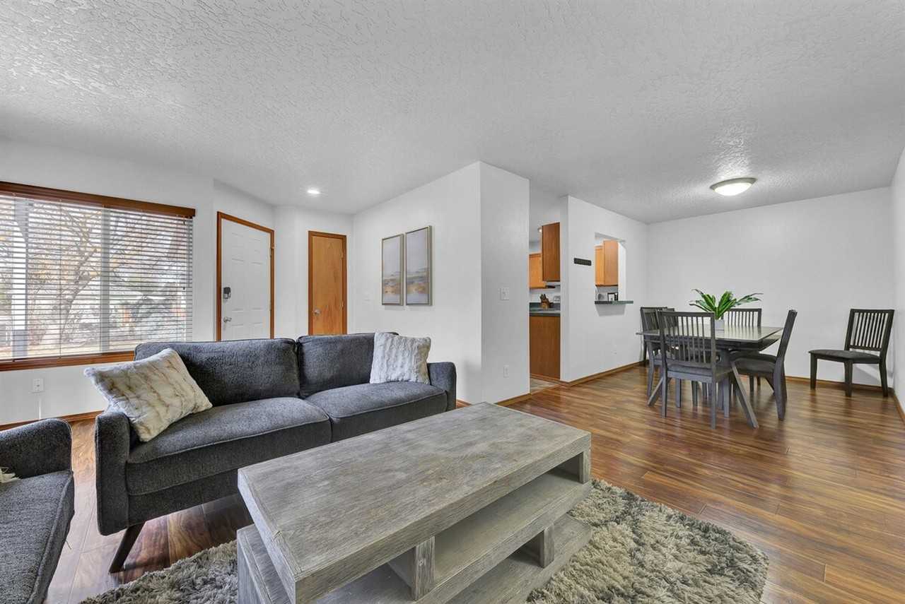 1005 W Targee St #1547106P - Photo 2 of 19