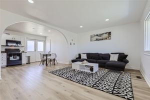 featured image of 5504 Troy St