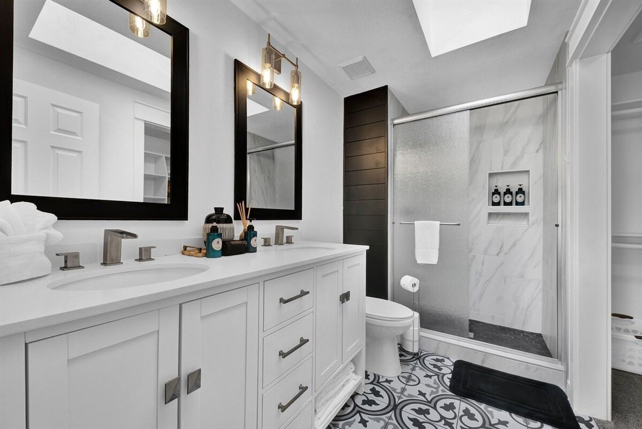 6974 W Irving Ln #1566443P - Photo 5 of 27