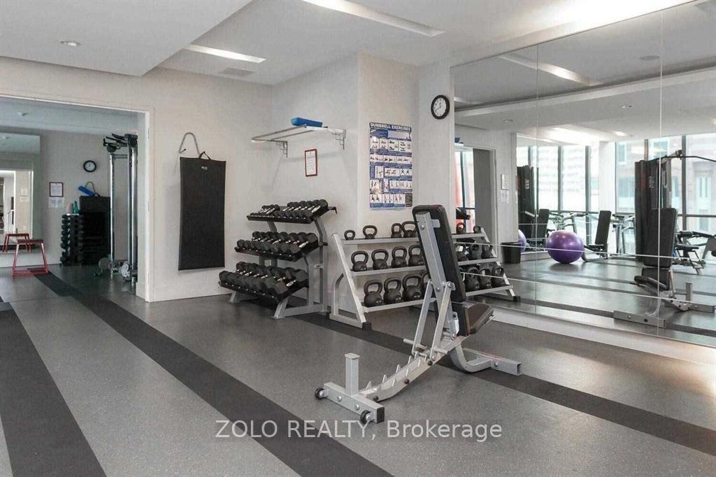 110 Charles Street East #1407 - Photo 3 of 6