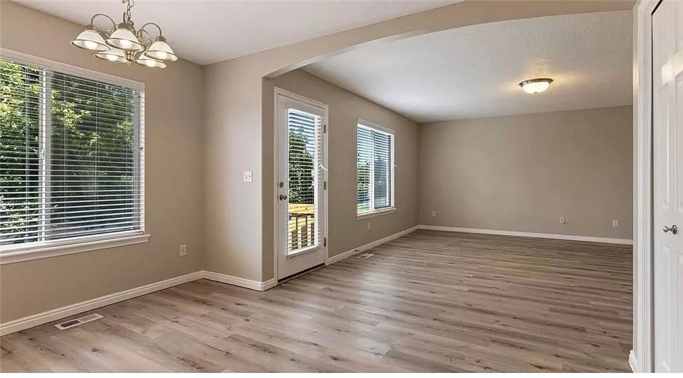 848 S Apple Grove Ln - Photo 4 of 6