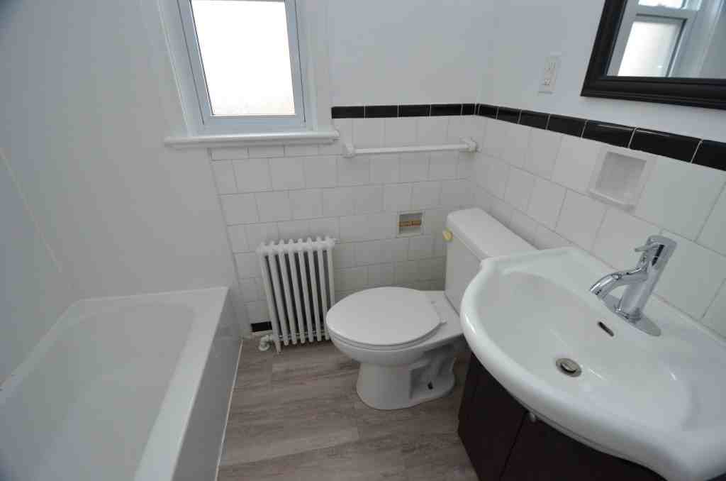 223 Ontario Street #14 - Photo 7 of 12
