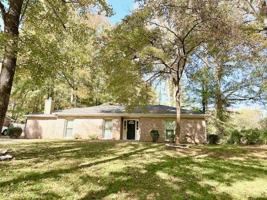 featured image of 219 Merrybrook Dr