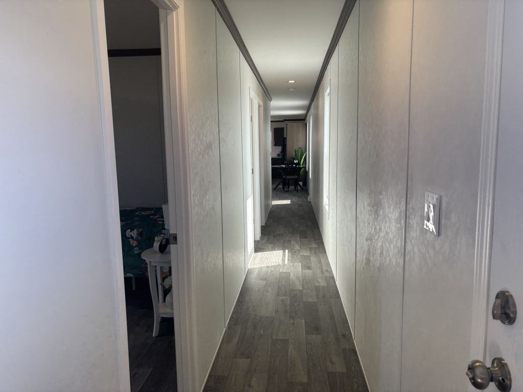 127 Cimarron - Photo 4 of 34