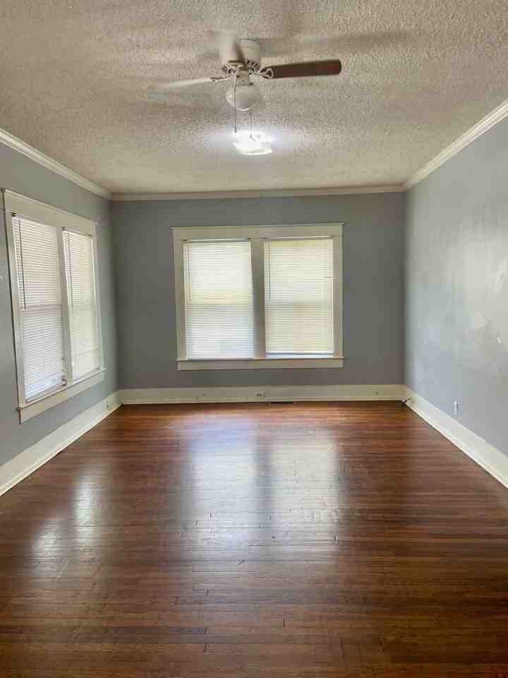 1150 14th Avenue South - Photo 4 of 18