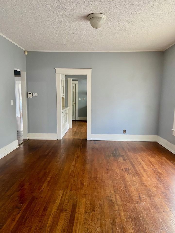 1150 14th Avenue South - Photo 5 of 18
