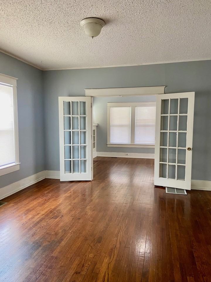 1150 14th Avenue South - Photo 6 of 18
