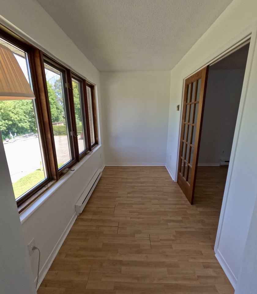 Dove Apartments - Photo 4 of 32