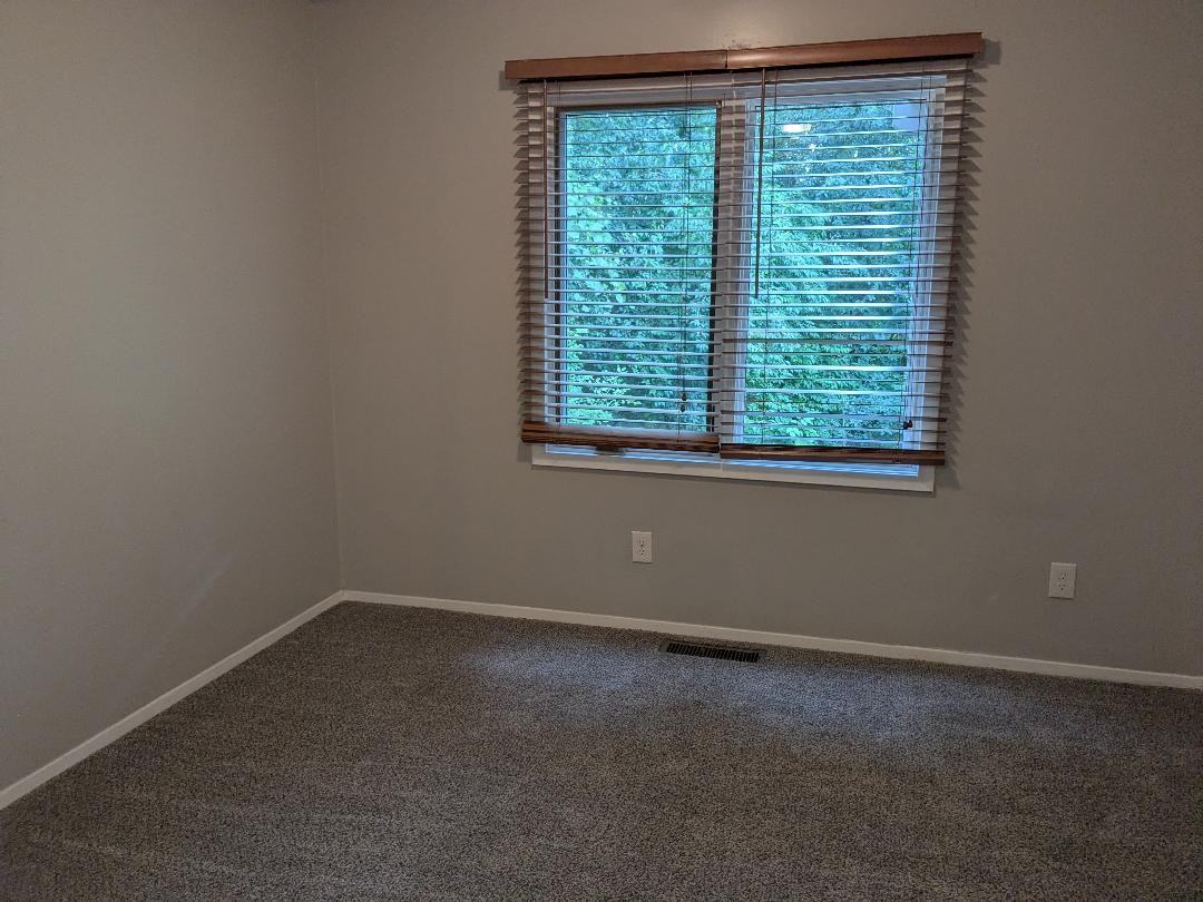 8064 Steven David Drive - Photo 6 of 19