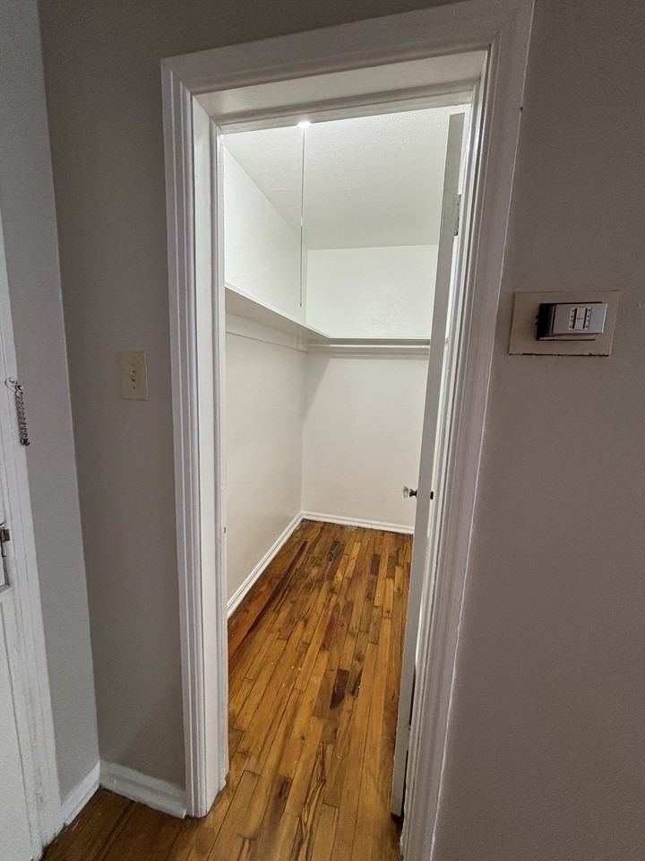 1160 N Colorado Blvd #35 - Photo 4 of 12