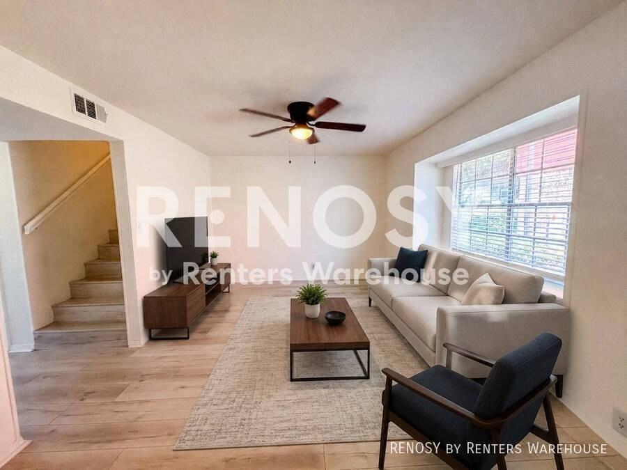 11002 Hammerly Blvd - Photo 3 of 42