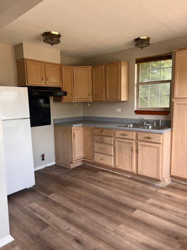 134 Cheyenne Ave ##2 - Photo 3 of 18