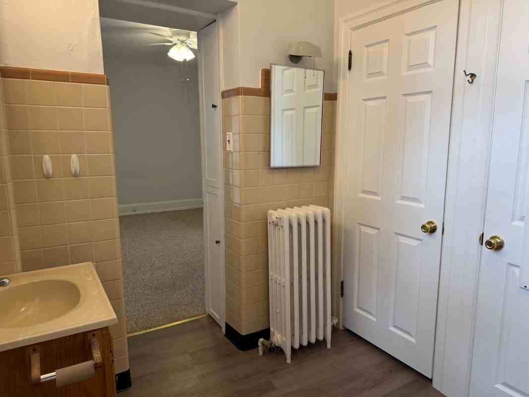 118 W Miner St ##2f - Photo 2 of 11
