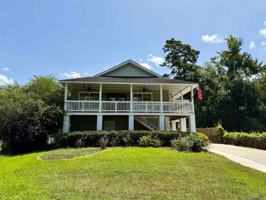 featured image of 336 N River Rd