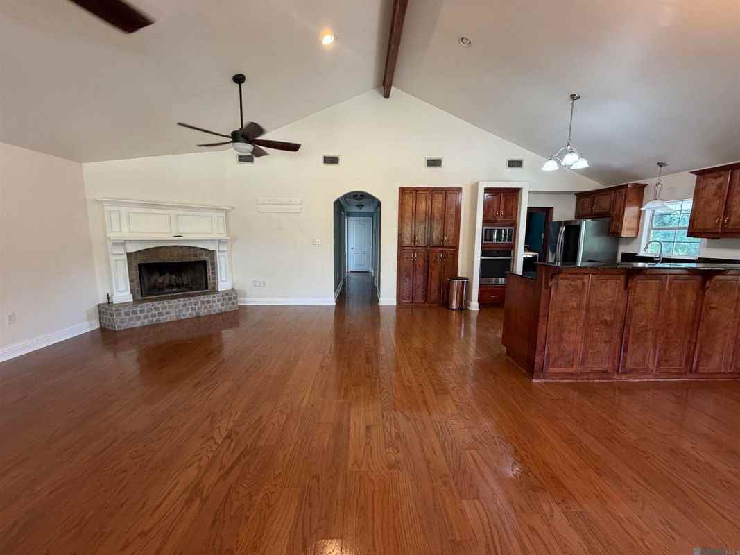 336 N River Rd - Photo 3 of 27