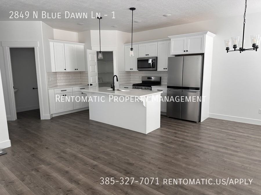 2849 N Blue Dawn Ln #1 - Photo 2 of 10