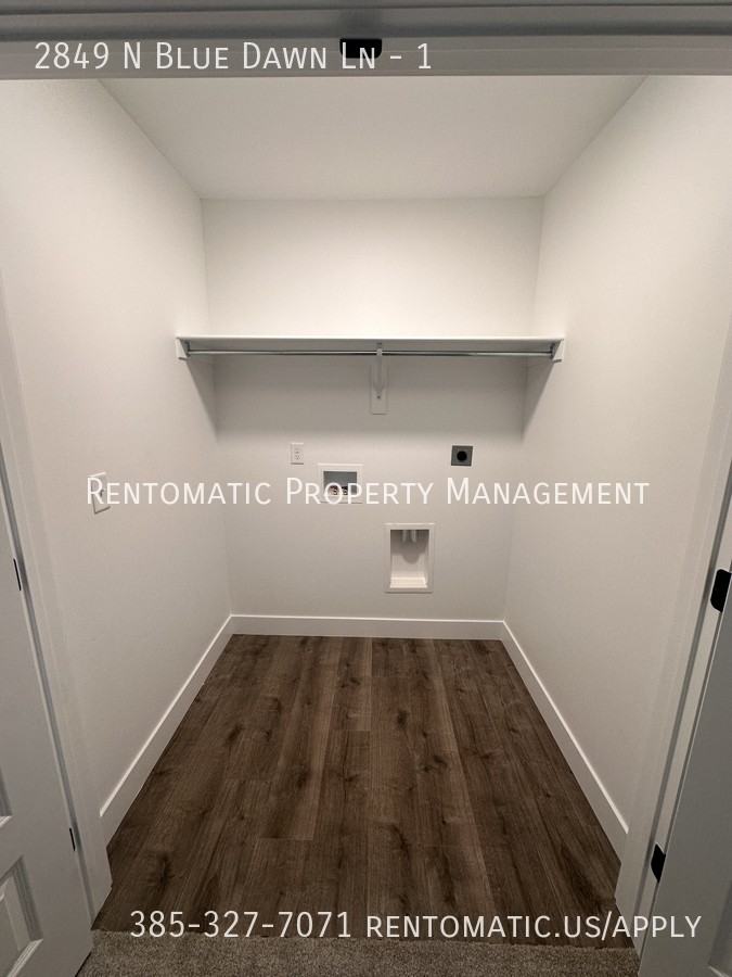 2849 N Blue Dawn Ln #1 - Photo 6 of 10
