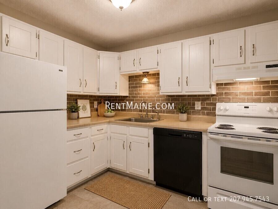 10 Tall Pines Dr #16 - Photo 2 of 22