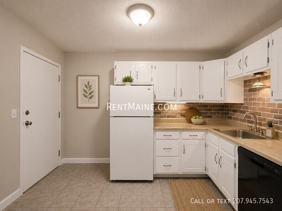 10 Tall Pines Dr #16 - Photo 4 of 22