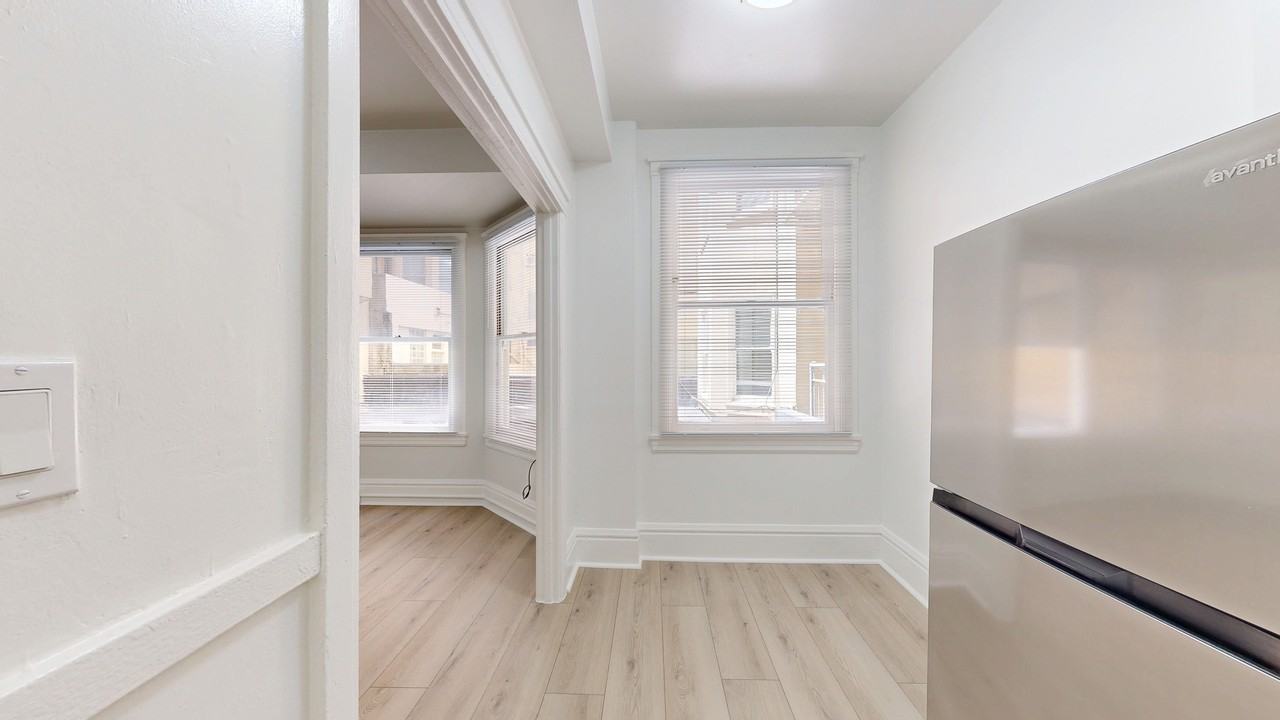 507 Taylor St #107 - Photo 5 of 10