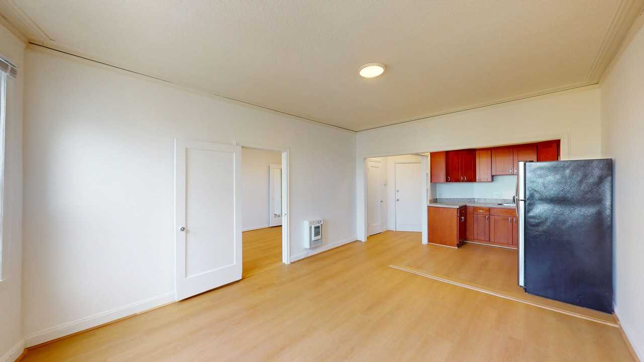922 Fulton St #406 - Photo 4 of 10