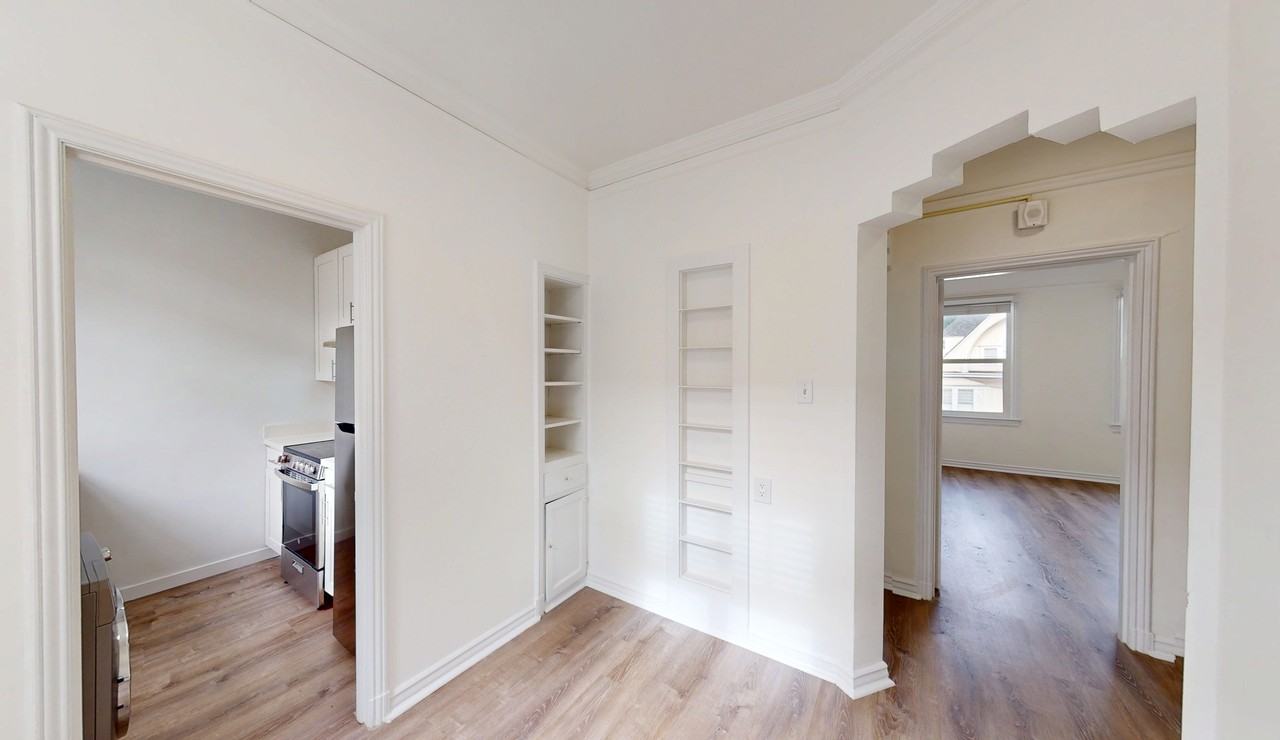 2425 Buchanan St #302 - Photo 2 of 15