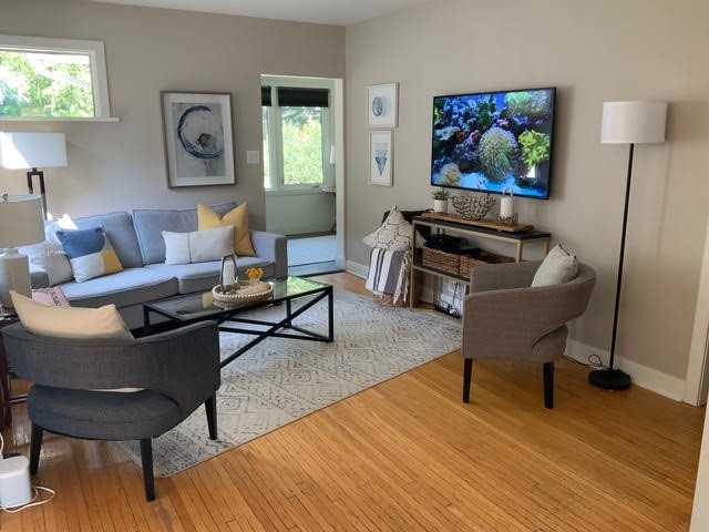 380 Waterloo St - Photo 4 of 21