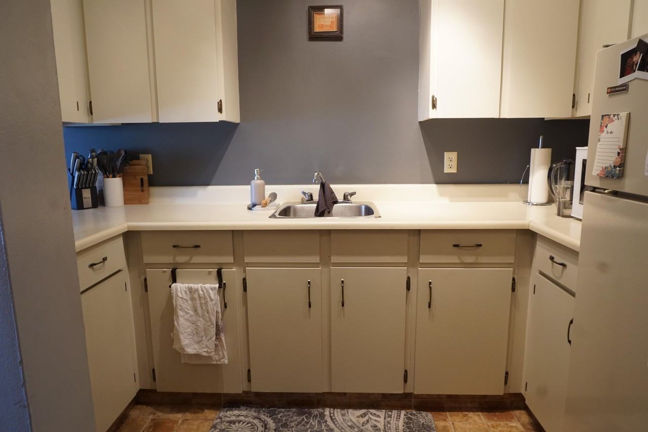 2315 Mcintyre St - Photo 6 of 14