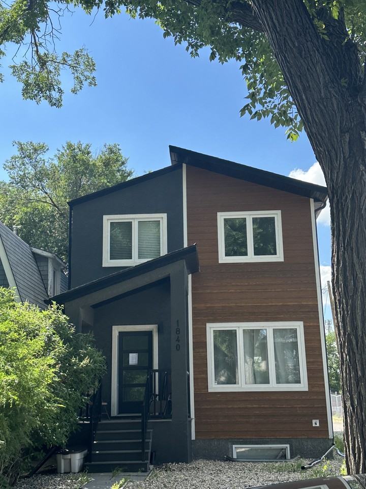 1840 Retallack St - Photo 7 of 9