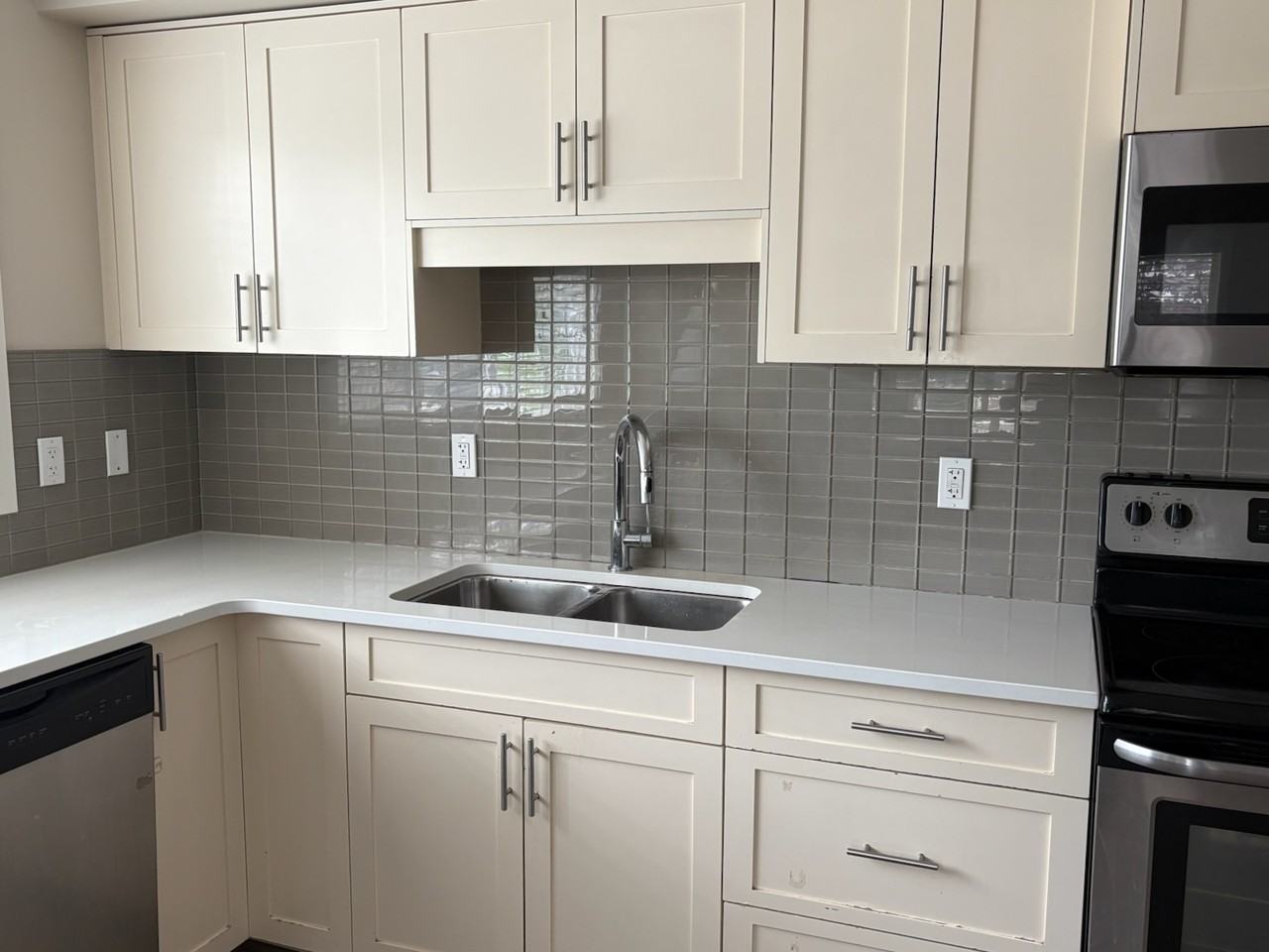 5722 Gordon Rd - Photo 4 of 28