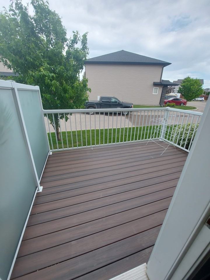 365 Dawson Cres - Photo 6 of 18