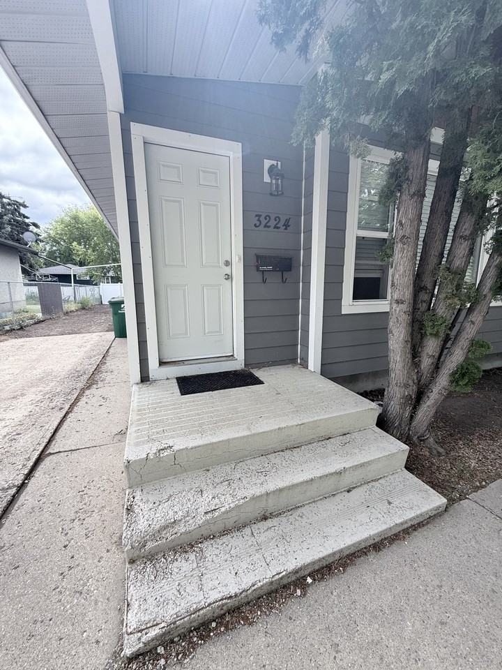 3222 Mcgill St - Photo 5 of 10