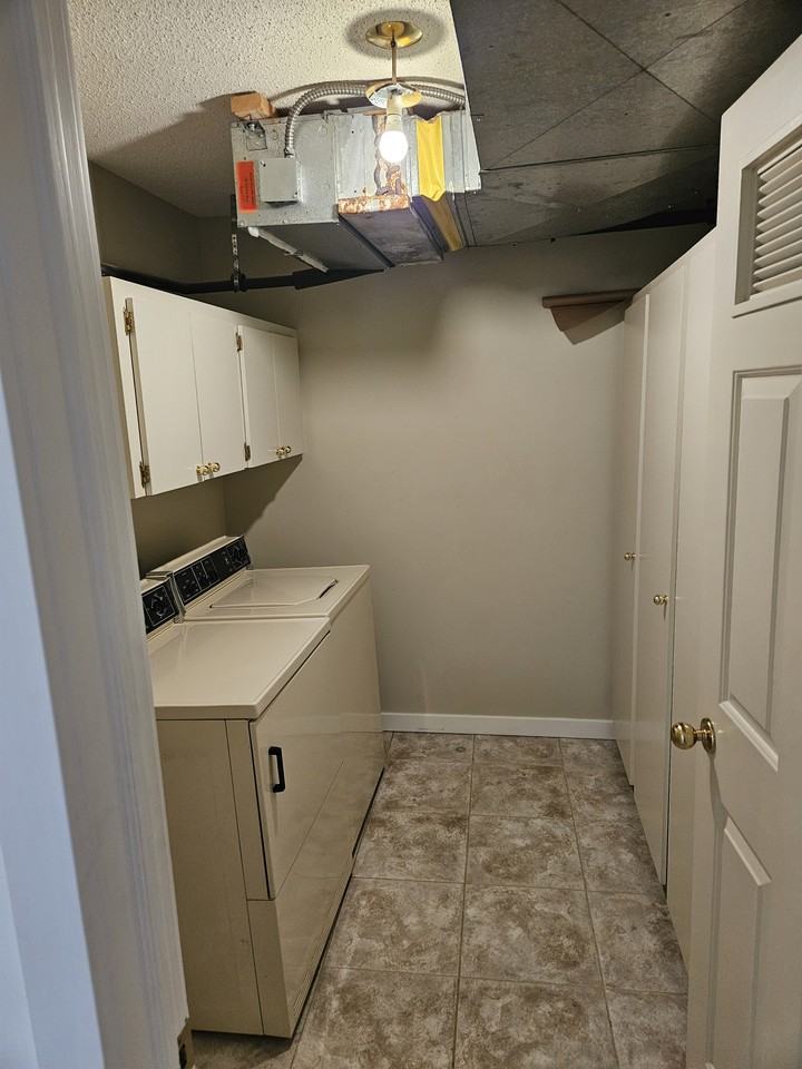 2315 Cornwall St - Photo 3 of 23