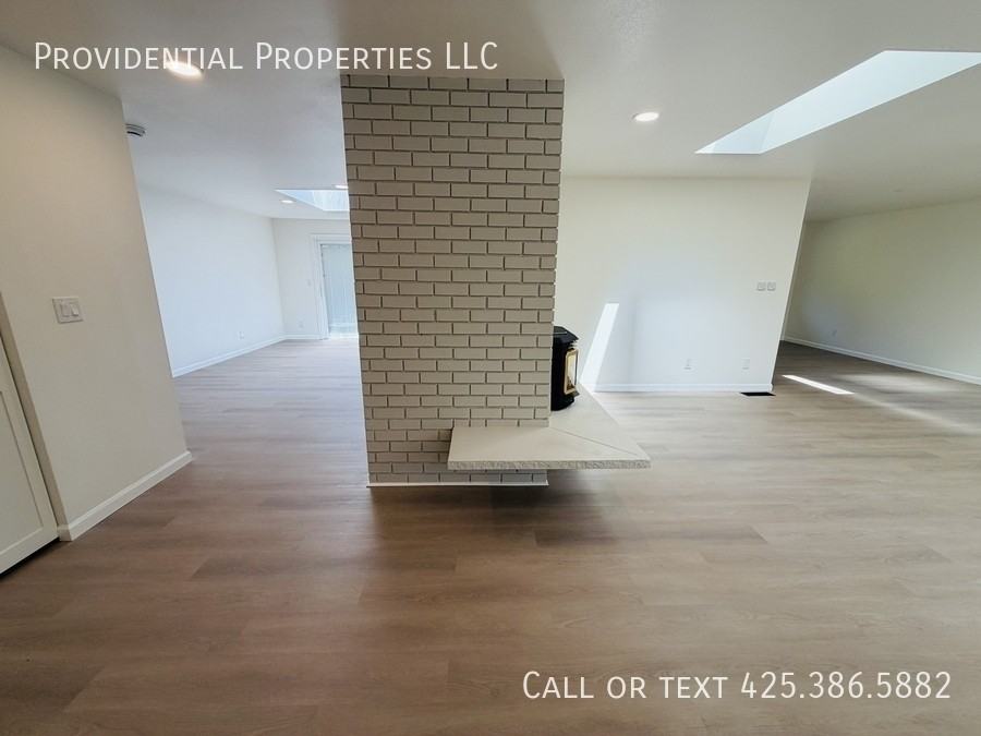 3002 162nd Pl Se - Photo 4 of 28