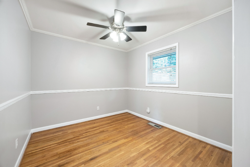 2563 Dering Ct Ne - Photo 7 of 28