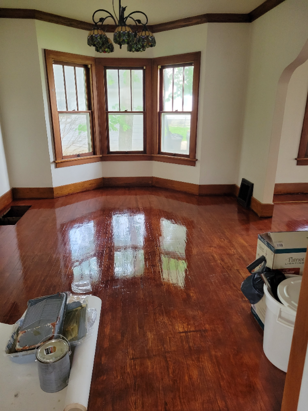 205 Spring St - Photo 3 of 9