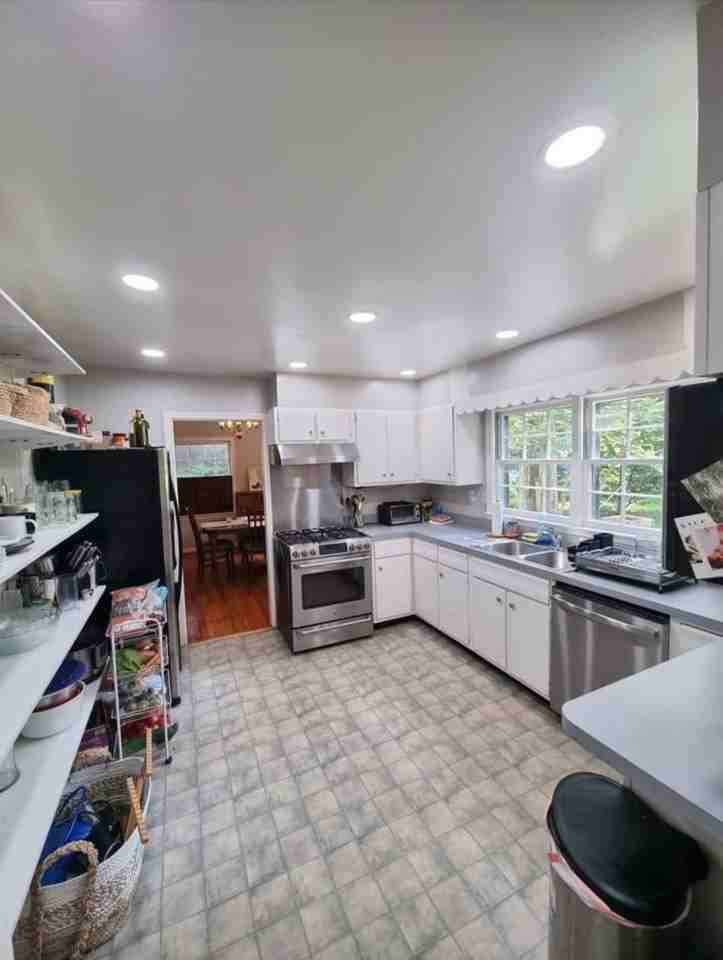 6205 Quebec Pl - Photo 6 of 8