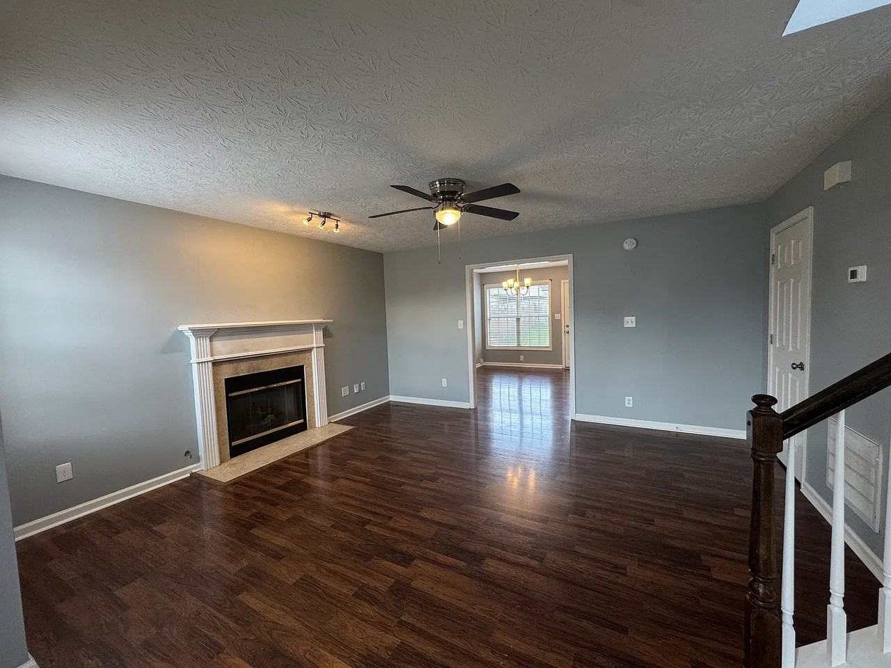 111 Warren Pass - Photo 2 of 37