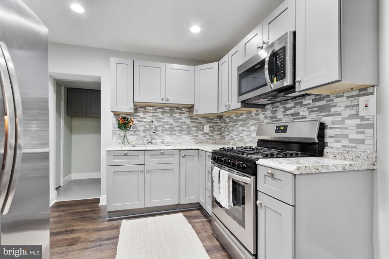2966 N Bonsall St - Photo 6 of 20