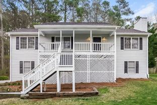107 Cedar Creek Ct - Photo 1 of 1