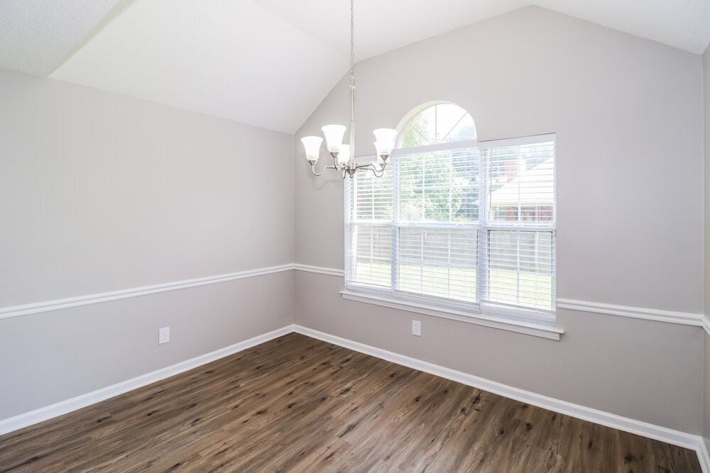 4092 Hidden Fern Ln N - Photo 7 of 17
