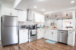 3720 Taft Ave - Photo 1 of 1