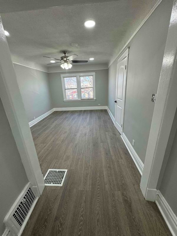 3834 N Nottingham Ave #2 - Photo 2 of 9